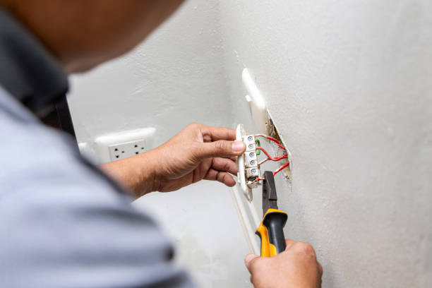 Electrical Outlet Repair in Crestview Hills, KY